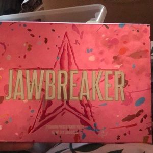 Jefree starr summer jawbreaker pallete
